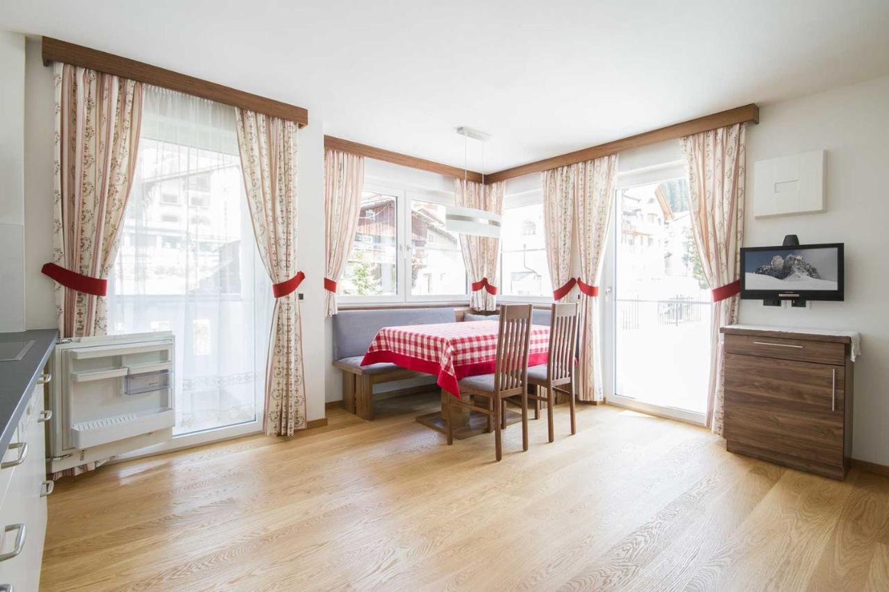 Apartment Romana 塞尔瓦迪加尔代纳山谷 外观 照片